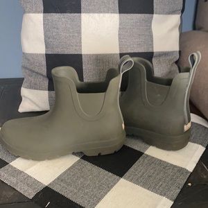 Totes Ankle Rain Booties